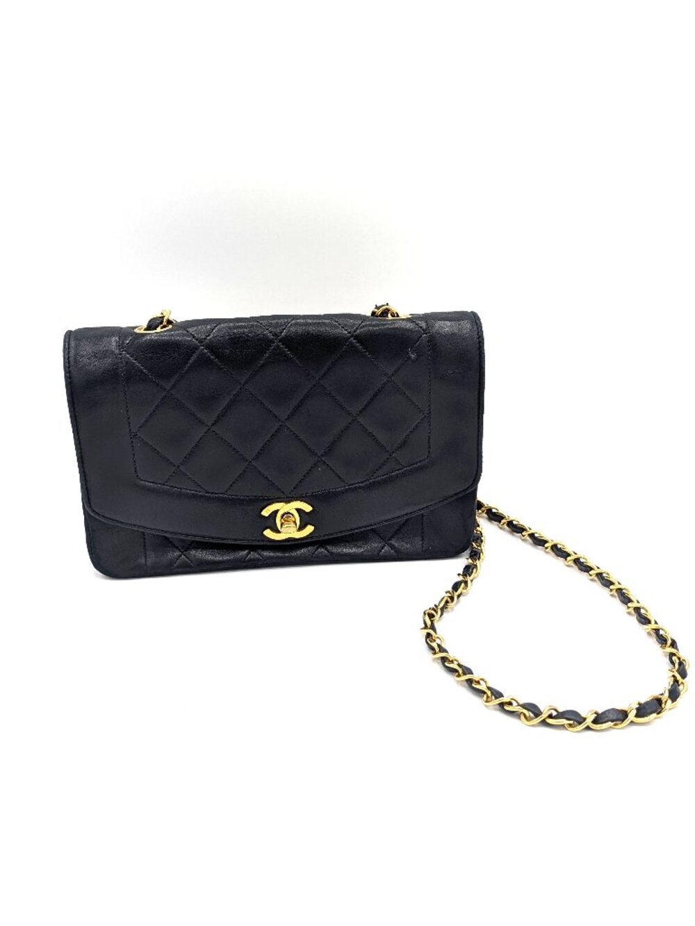 Vintage CHANEL Matelasse Diana Flap Chain Shoulder Bag Lambskin